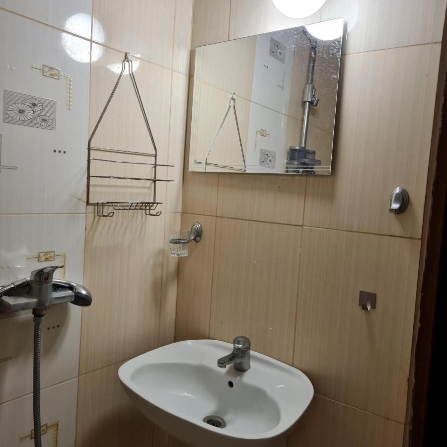 Елка Apartman Burgasz Kültér fotó